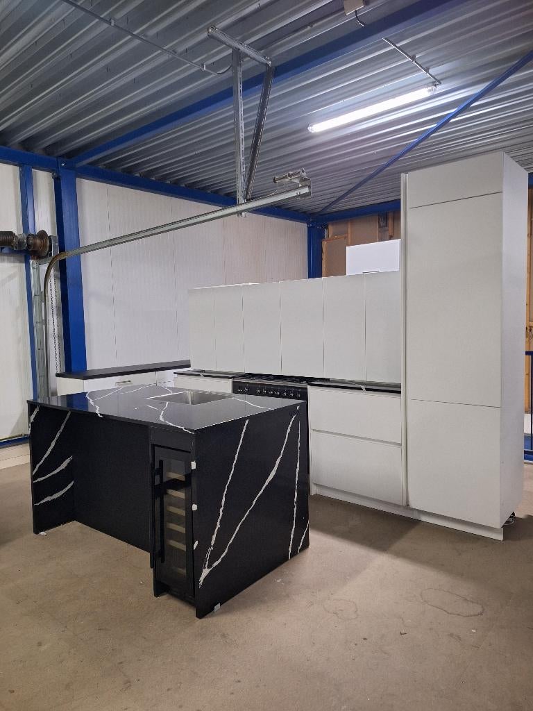 Complete keuken 2881 is nu afgeprijsd van €4999 naar €3499, Huis en Inrichting, Keuken | Complete keukens, Ophalen of Verzenden