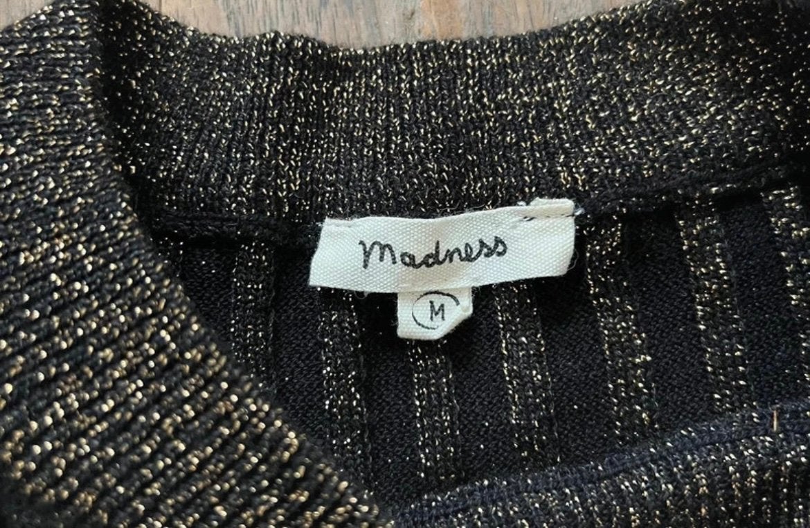 Madness stretch truitje zwart/goud maat s/m, Ophalen of Verzenden, Nieuw, Zwart