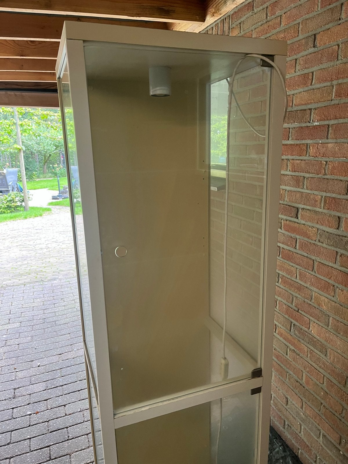 Glazen vitrinekast met verlichting, Minder dan 50 cm, Gebruikt, Ophalen of Verzenden, Glas