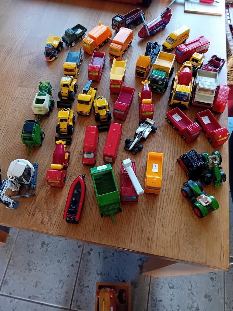Siku Auto's - 39 Stuks - 1 Koop, Kinderen en Baby's, Speelgoed | Speelgoedvoertuigen, Ophalen of Verzenden, Gebruikt