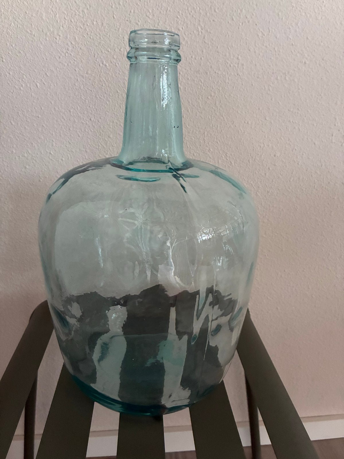 Grote glazen fles / vaas, Ophalen