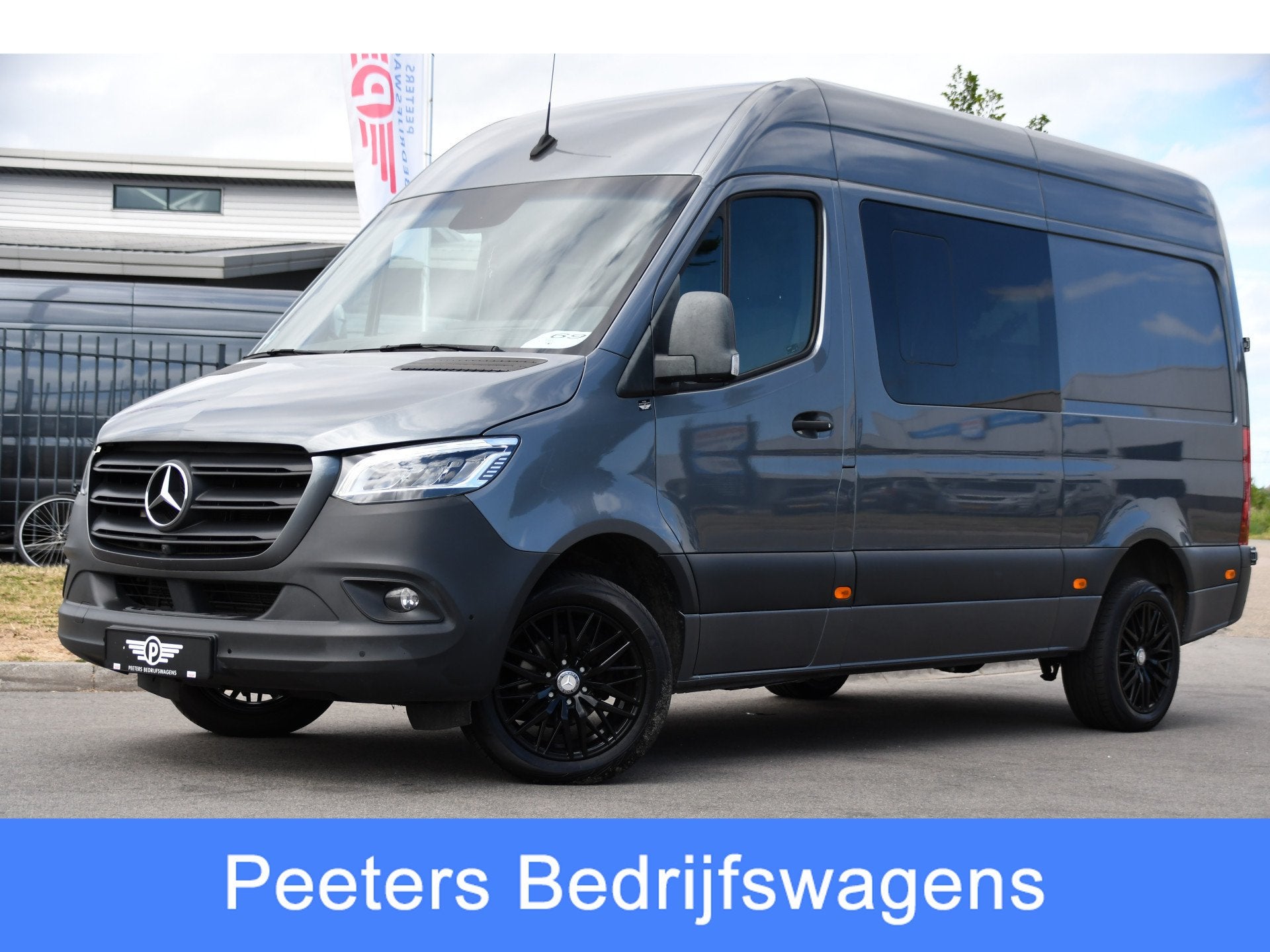 Mercedes-Benz Sprinter 319 V6 3.0 CDI L2H2 DC PB Edition 360, Auto's, Automaat, 190 pk, 2987 cc, Bedrijf