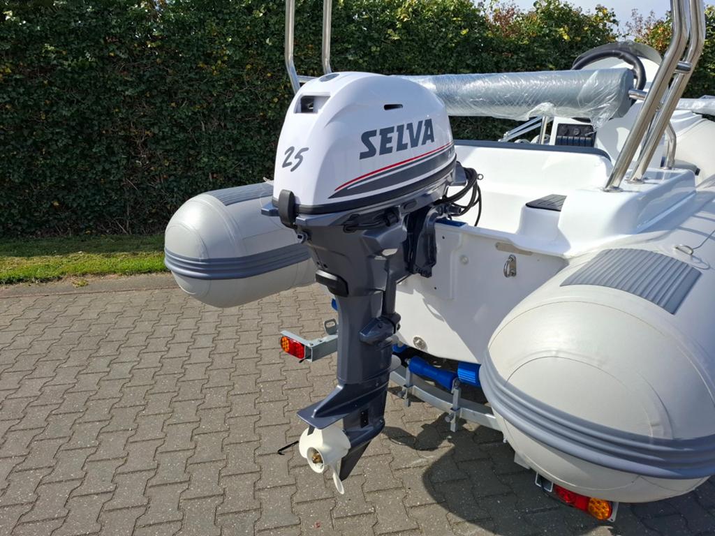 Splinternieuwe Rib 390  25pk Selva 4 takt buitenboordmotor, Watersport en Boten, Rubberboten, Polyester/glasvezel, 4 m, Peddels