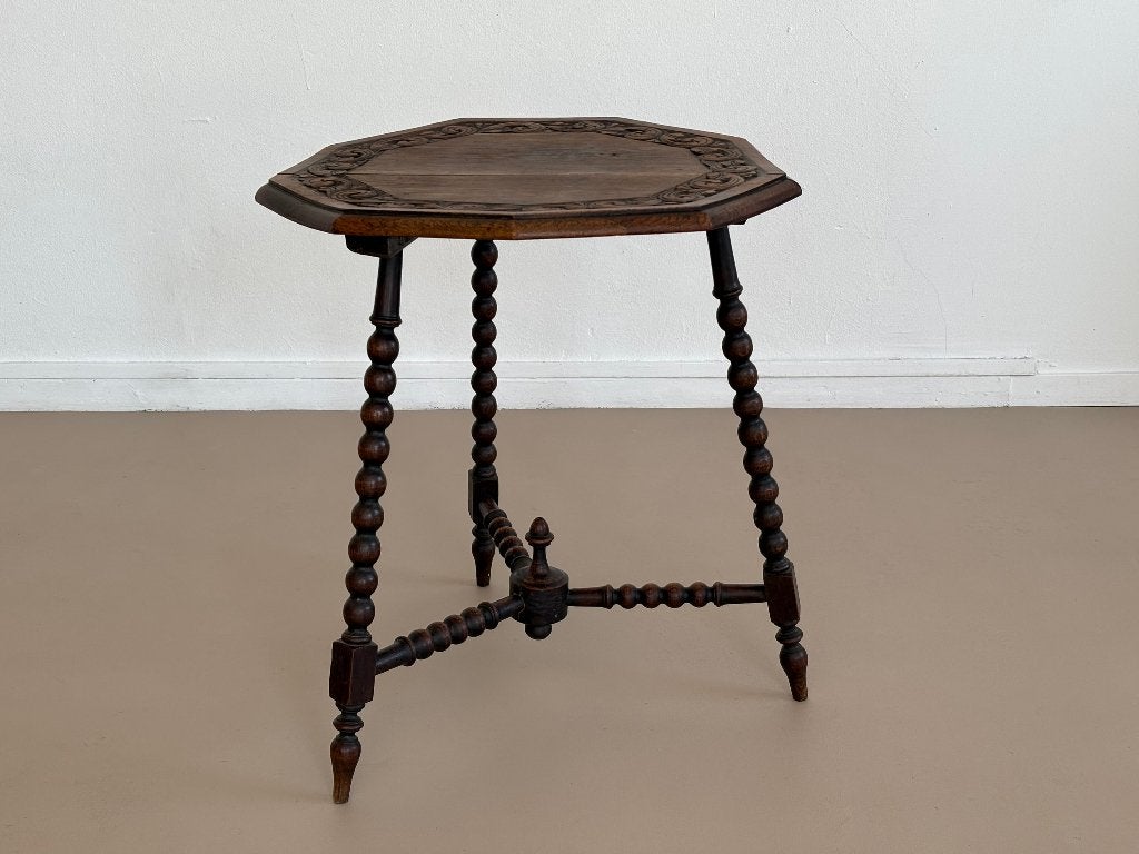Antiek eiken bobbin bijzettafel, Huis en Inrichting, Tafels | Bijzettafels, Gebruikt, 55 tot 75 cm, Overige vormen, 60 cm of meer