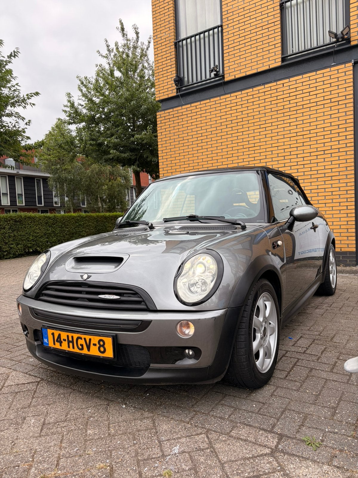 MINI Cooper S Cabrio Aut. Chili Xenon Leer PDC 2006 232d KM, 4 cilinders, Cabriolet, 4 stoelen, Bedrijf