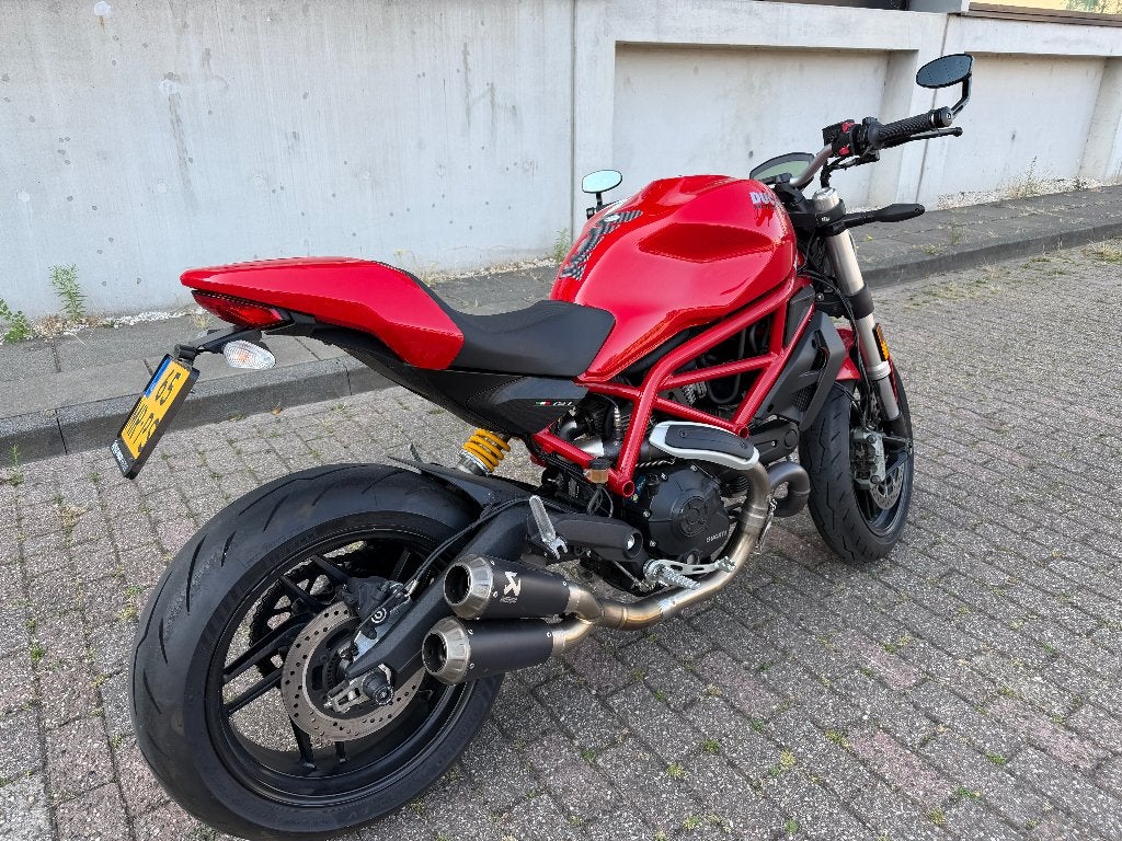 Ducati Monster 797 (2017) | 8895 km | Nieuwstaat, Motoren, 2 cilinders, Occasion, Motorrijbewijs A, Sportuitlaat