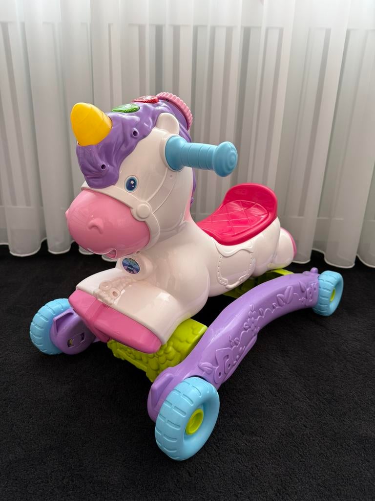 Vtech hobbel & speel eenhoorn, Ophalen, Zo goed als nieuw, 6 maanden tot 2 jaar