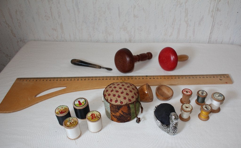 vintage speldenkussen meetlat enz, Hobby en Vrije tijd, Ophalen of Verzenden, Zo goed als nieuw, Overige typen