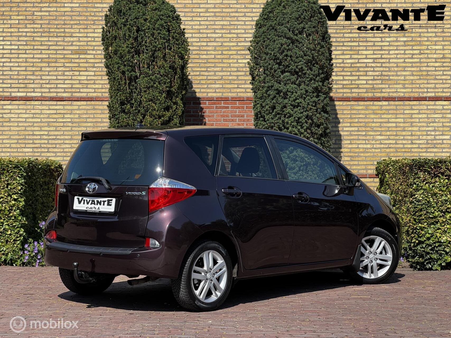 Toyota Verso-S 1.3 VVT-i Aspiration Camera*Cruise*Clima*Navi, Auto's, Euro 5, Gebruikt, Met garantie (alle), 1329 cc