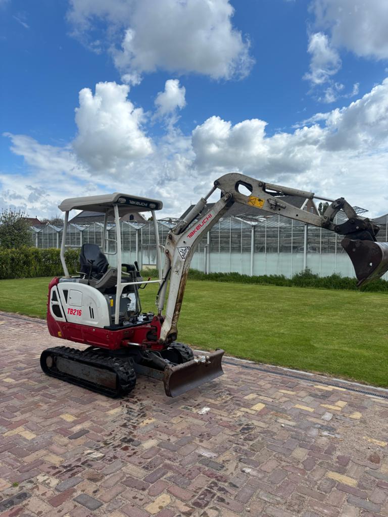 Takeuchi TB216 Minigraver - Compact en Krachtig, Ophalen of Verzenden, Graafmachine