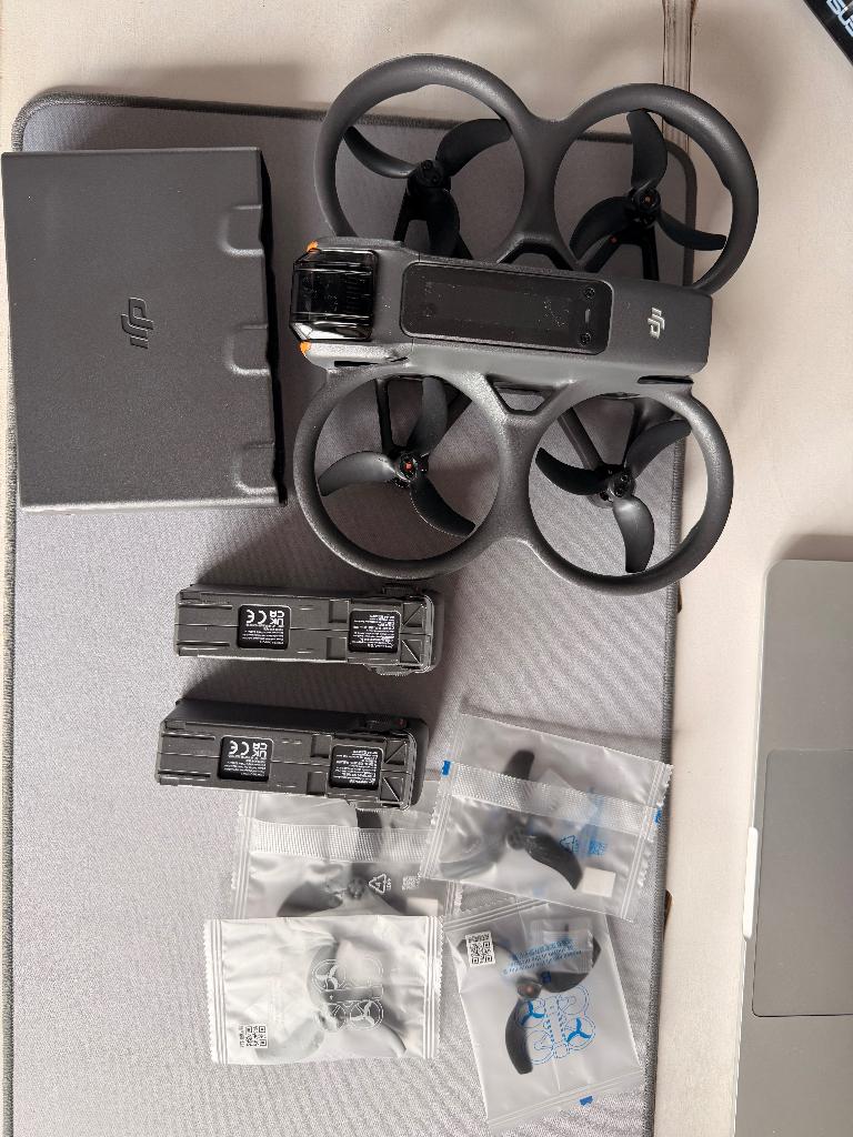 DJI avata 2, Audio, Tv en Foto, Drones, 5 tot 10 kilometer, 15 tot 30 minuten, DJI, Return to Home
