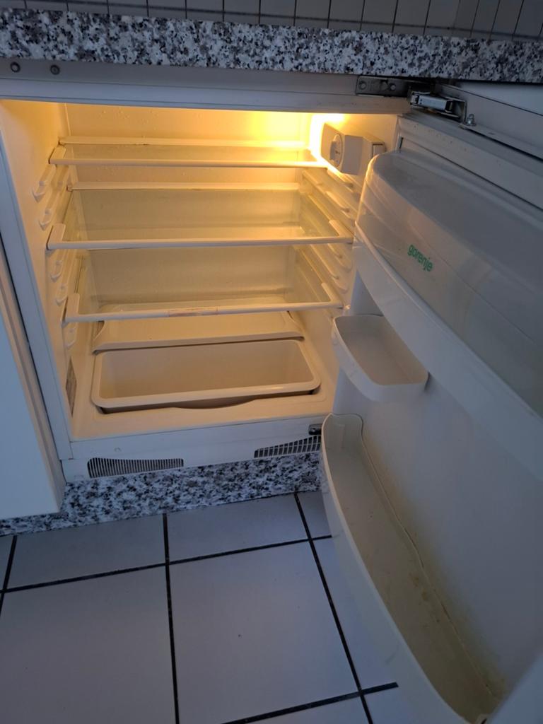Tafelmodel Koelkast - Ideaal voor nieuwe keuken, Witgoed en Apparatuur, 100 tot 150 liter, 45 tot 60 cm, Ophalen, 85 tot 120 cm