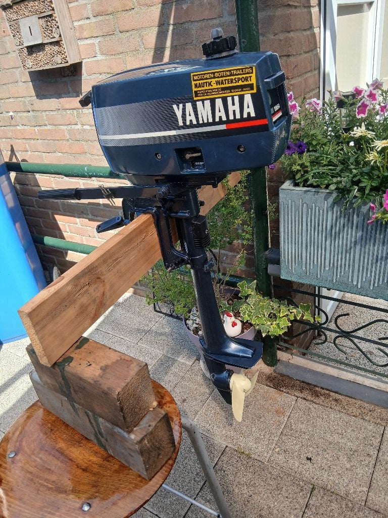 yamaha 2pk, Minder dan 5 pk, Ophalen of Verzenden, Zo goed als nieuw, Buitenboordmotor