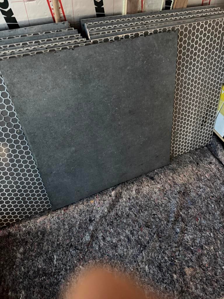 18 Natuursteen tegels  80x80x2 cm  11,5 m2, Tuin en Terras, Tegels en Klinkers, Ophalen, Nieuw, Keramiek, 10 m² of meer