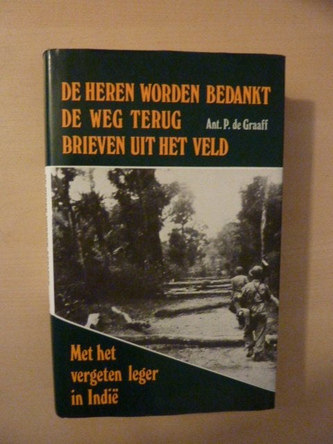 Ant.P. de Graaff - Trilogie, Met het vergeten leger in Indië, Boeken, Verzenden, Zo goed als nieuw