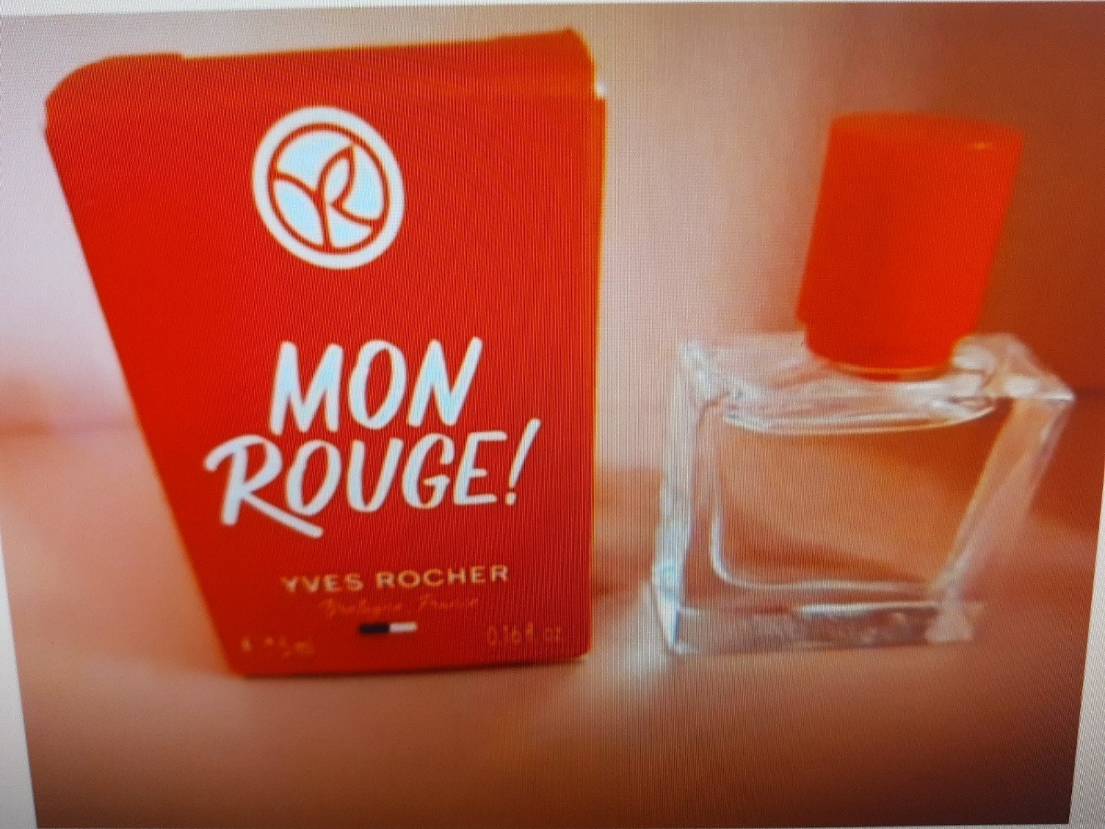 Mon Rouge! parfumminiatuur 5 ml Yves Rocher, Ophalen of Verzenden, Nieuw, Miniatuur, Gevuld