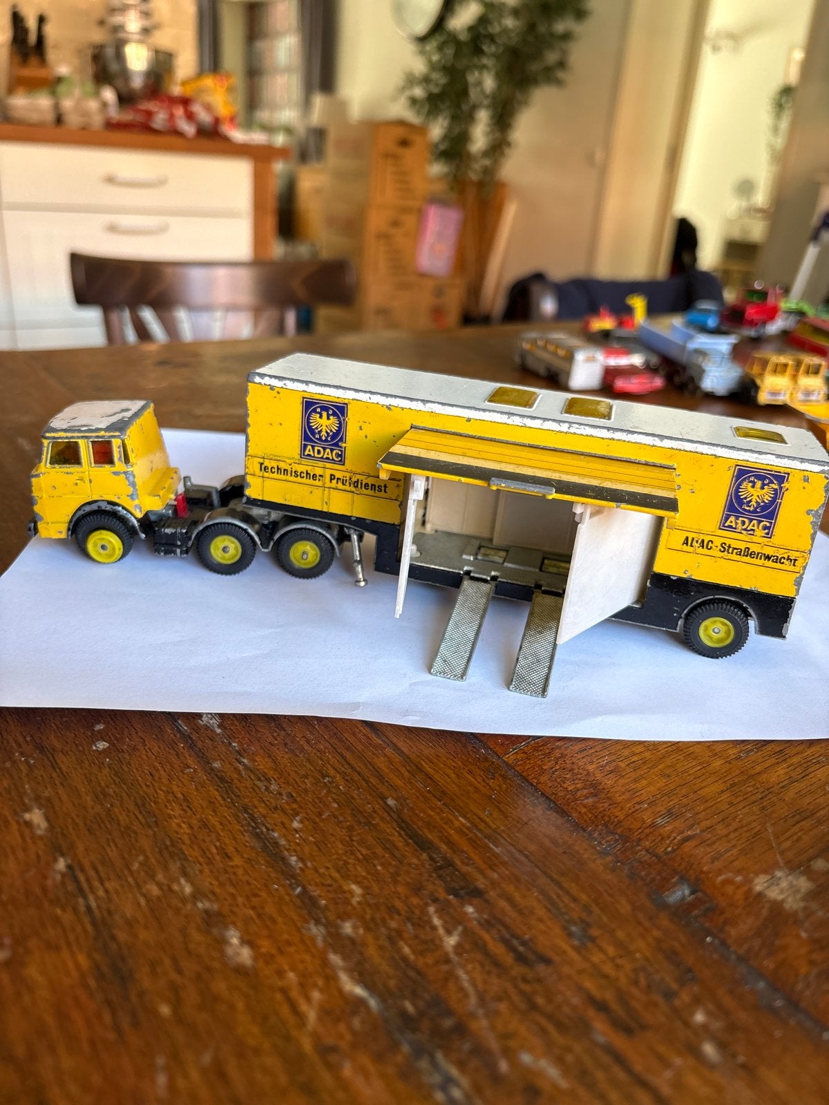 Vintage ADAC Vrachtwagen met Oplegger - Gebruikt, Gebruikt, 1:32 tot 1:50, Truck, Ophalen