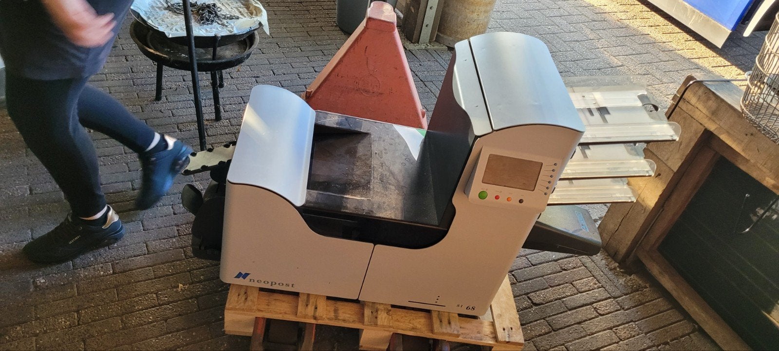 SI 68 neopost folder inserter, Ophalen of Verzenden