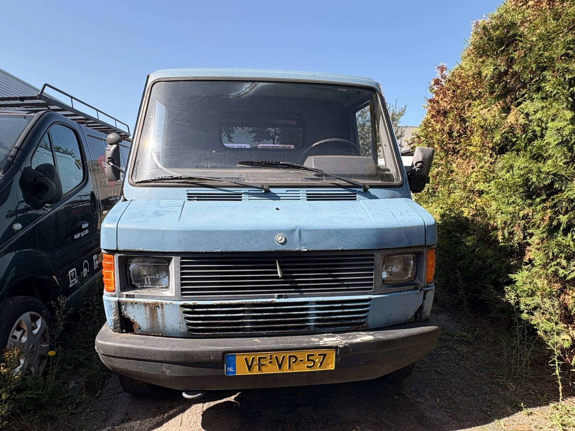 Mercedes-Benz Bestelwagen 208 D kort/laag - stuurbekrachtigi, Auto's, Gebruikt, 4 cilinders, 2299 cc, Bedrijf