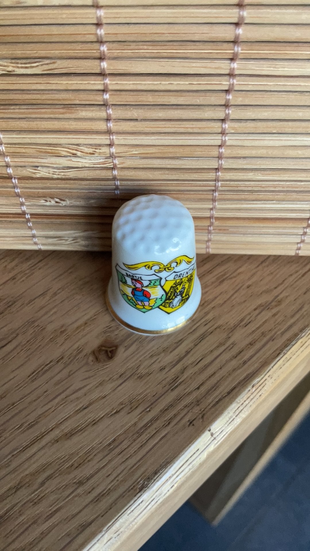 Bartje vingerhoedje vingerhoedjes vingerhoeden vingerhoed, Verzenden, Nieuw, Porselein, Nederland