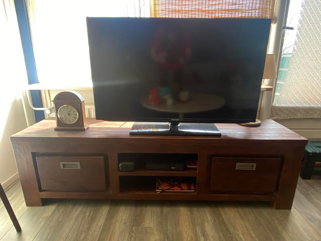 Tv-meubel acacia-hout 160 (l) x 40 (b) x 45 (h) m!, Ophalen, 150 tot 200 cm, Zo goed als nieuw, Minder dan 100 cm