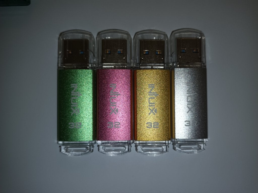 Usb sticks, Computers en Software, USB Sticks, Gebruikt, 32 GB, Ophalen of Verzenden