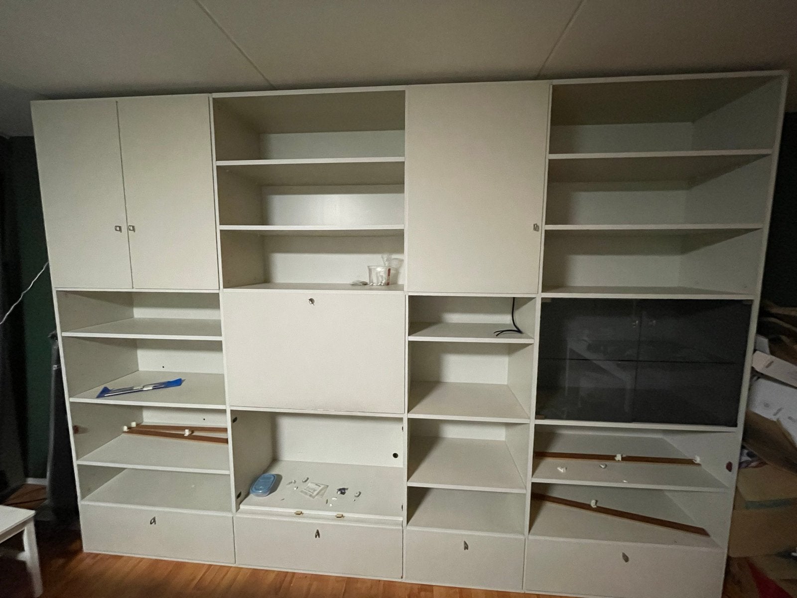 Grote kast met veel opbergruimte TOT UITERLIJK ZONDAG halen, Ophalen, Gebruikt, 200 cm of meer, 200 cm of meer