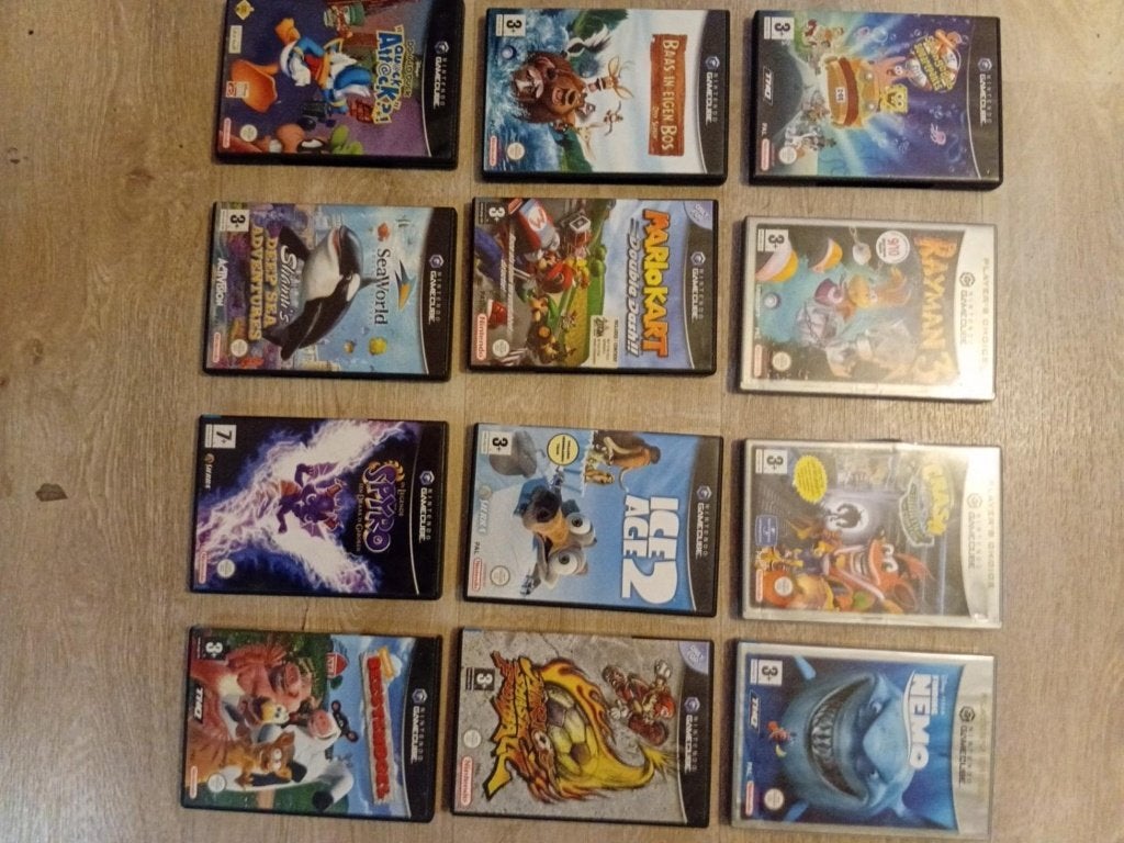 Nintendo GameCube Platinum + 3 Contr. + Memcard + Games, Gebruikt, Overige kleuren, Met games, Ophalen of Verzenden