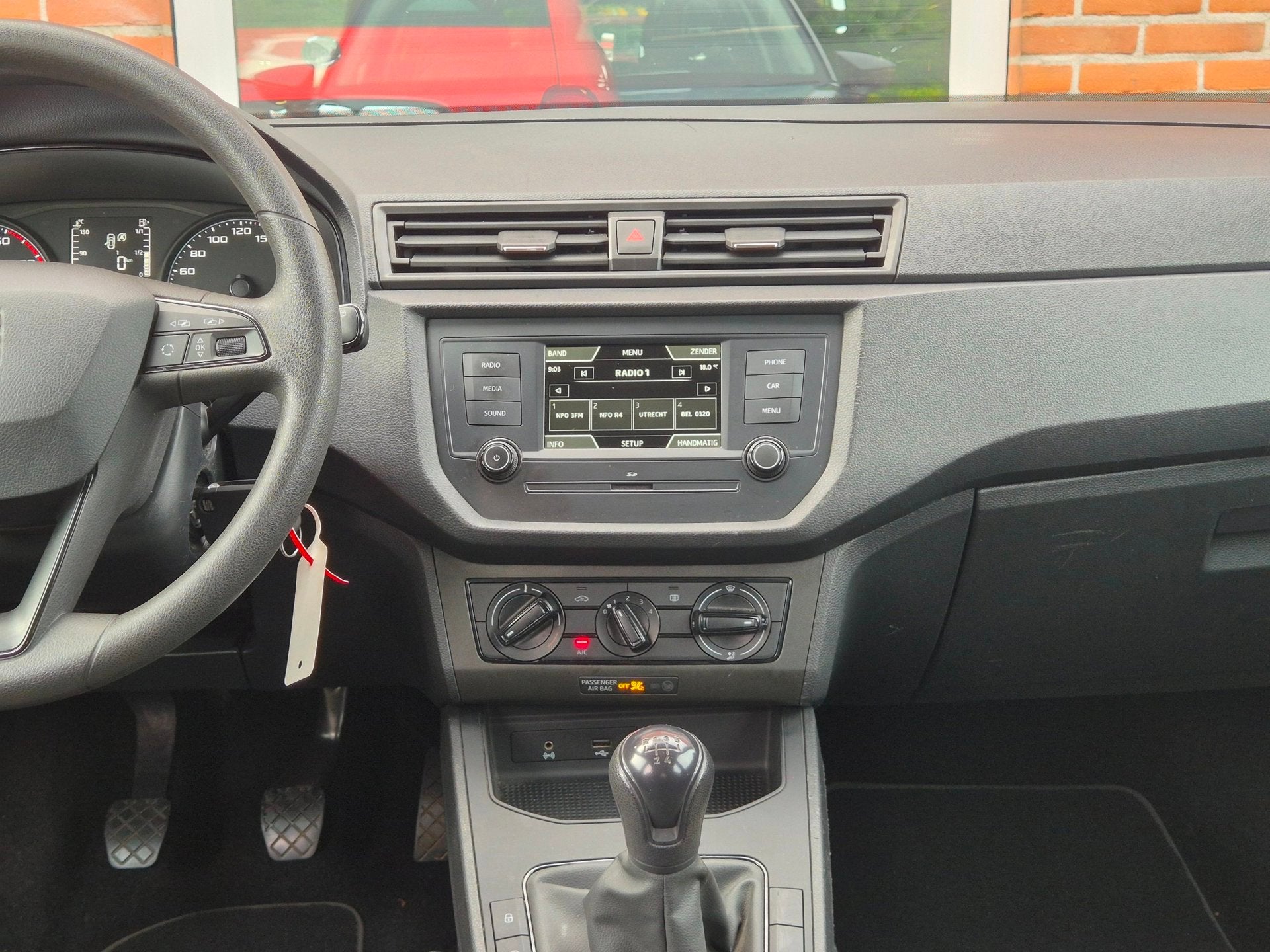 Seat Arona 1.0 TSI Reference 95PK 5drs airco, cruise, elektr, Auto's, Voorwielaandrijving, Stof, Gebruikt, Blauw