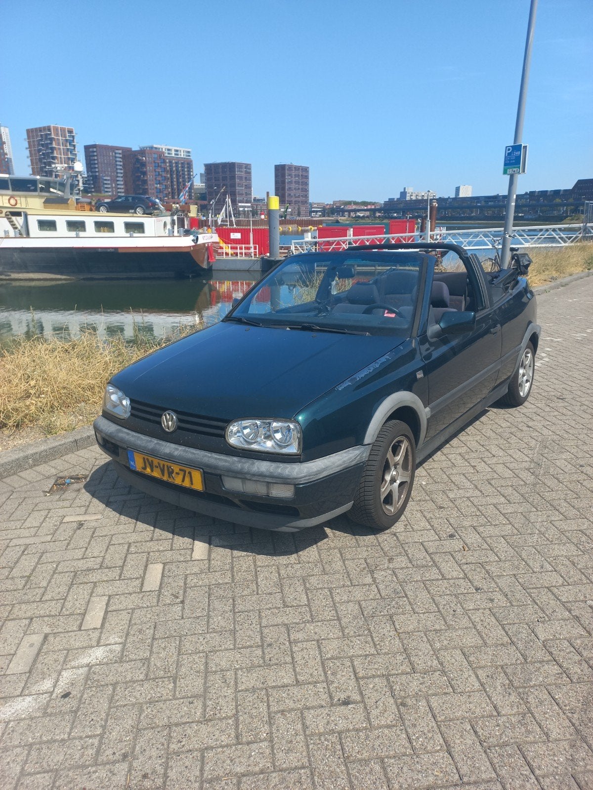 VW Golf 3 Cabrio, Ophalen