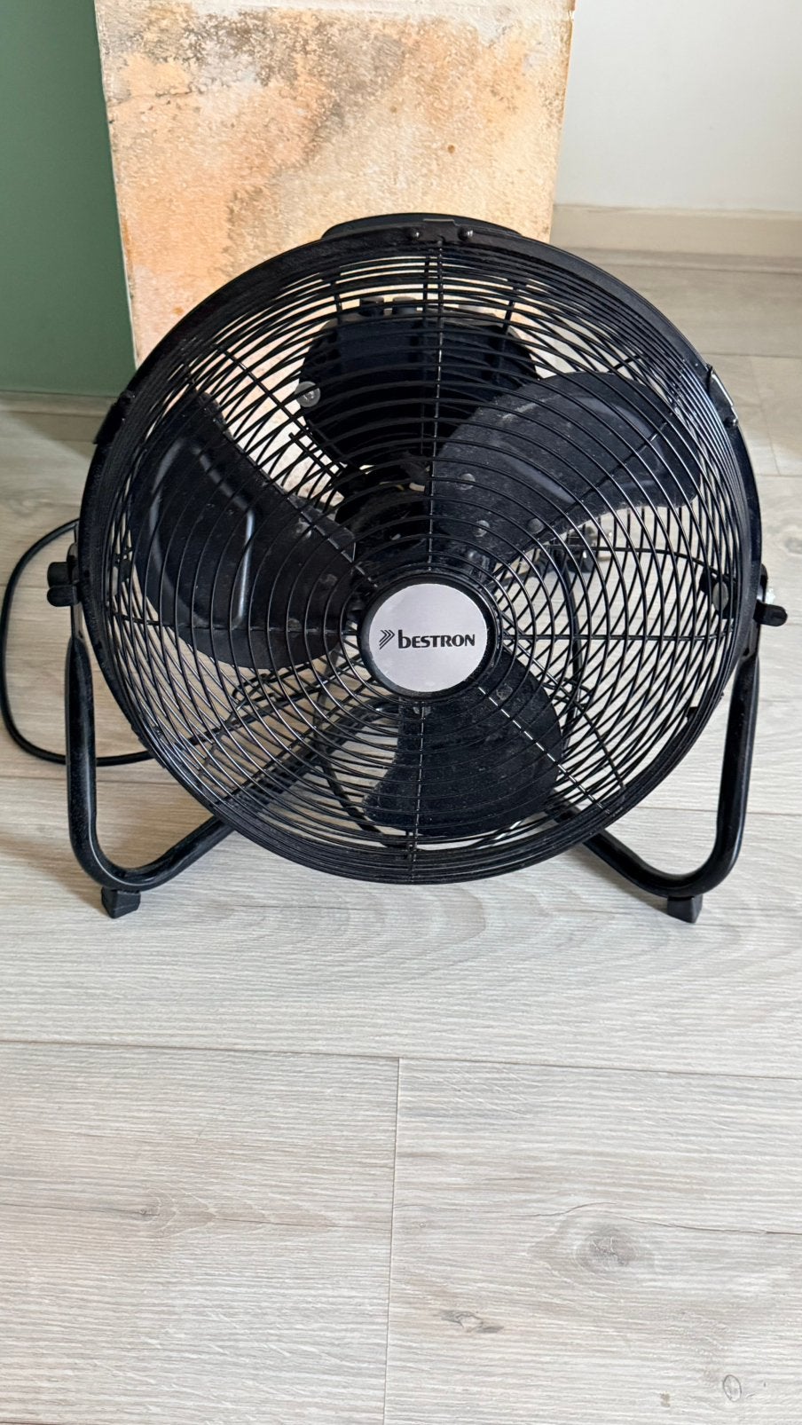 Bestron DFA30  retro vloerventilator zwart, Ophalen of Verzenden, Gebruikt, Vloerventilator
