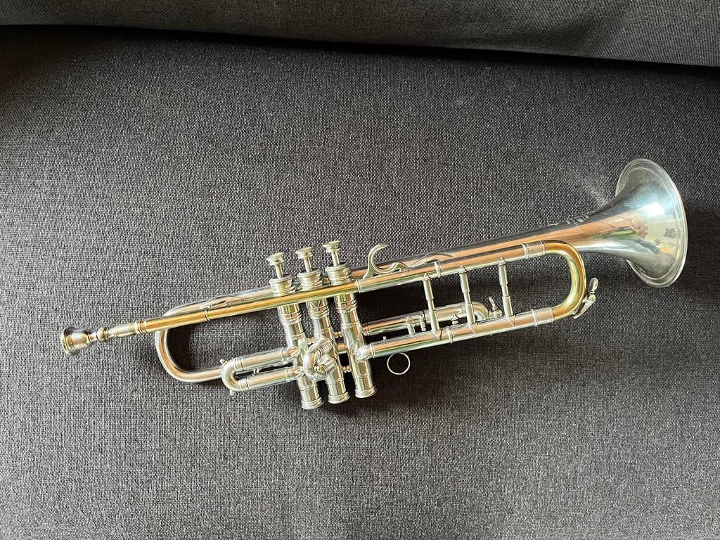 trompet Selmer Grands Prix      Bb en C  !!  bj:1952, Muziek en Instrumenten, Blaasinstrumenten | Trompetten, Ophalen of Verzenden