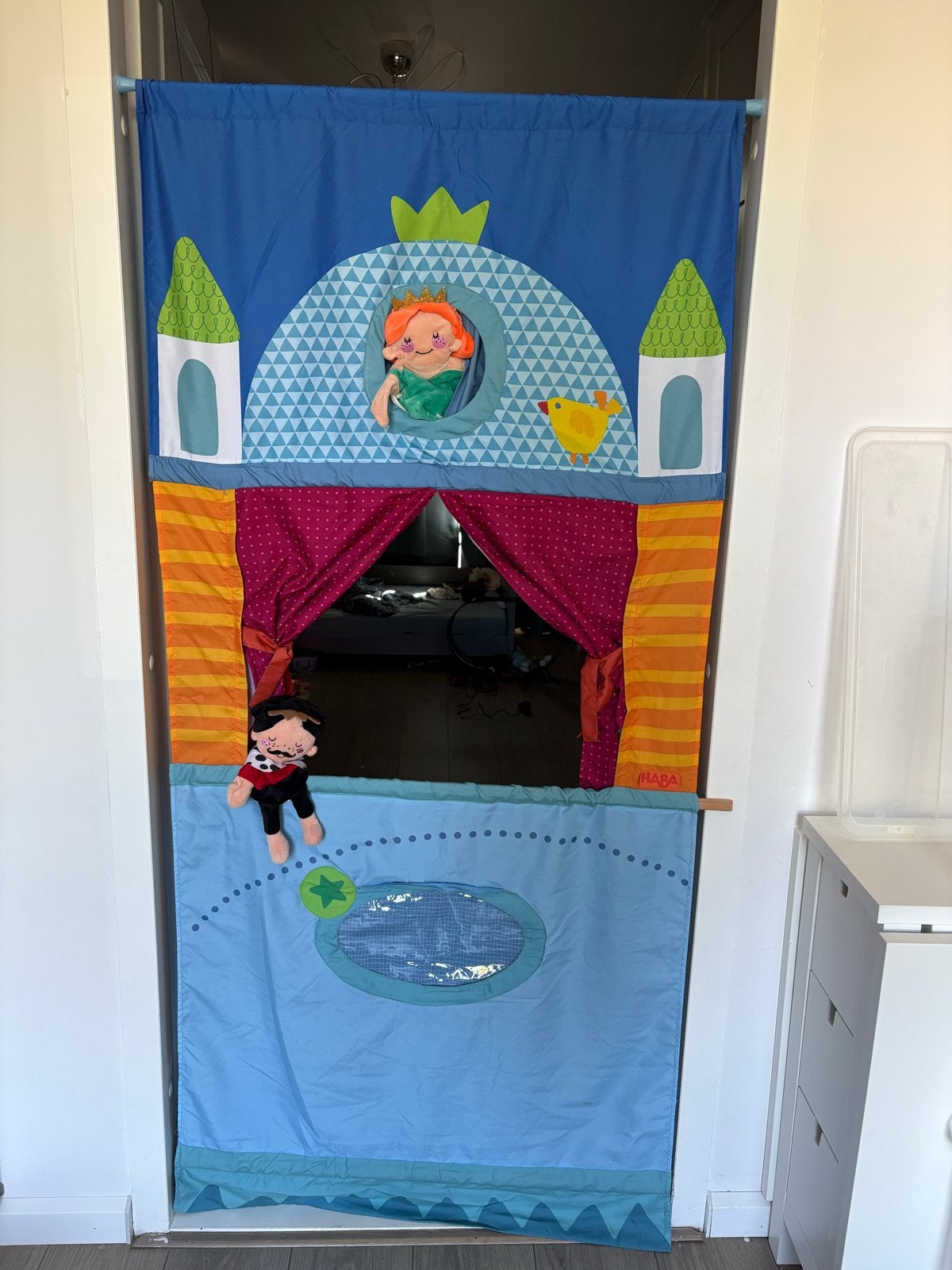 HABA Poppenkast met HEMA poppen incl. Sinterklaas en Pietjes, Ophalen of Verzenden, Gebruikt, Overige typen