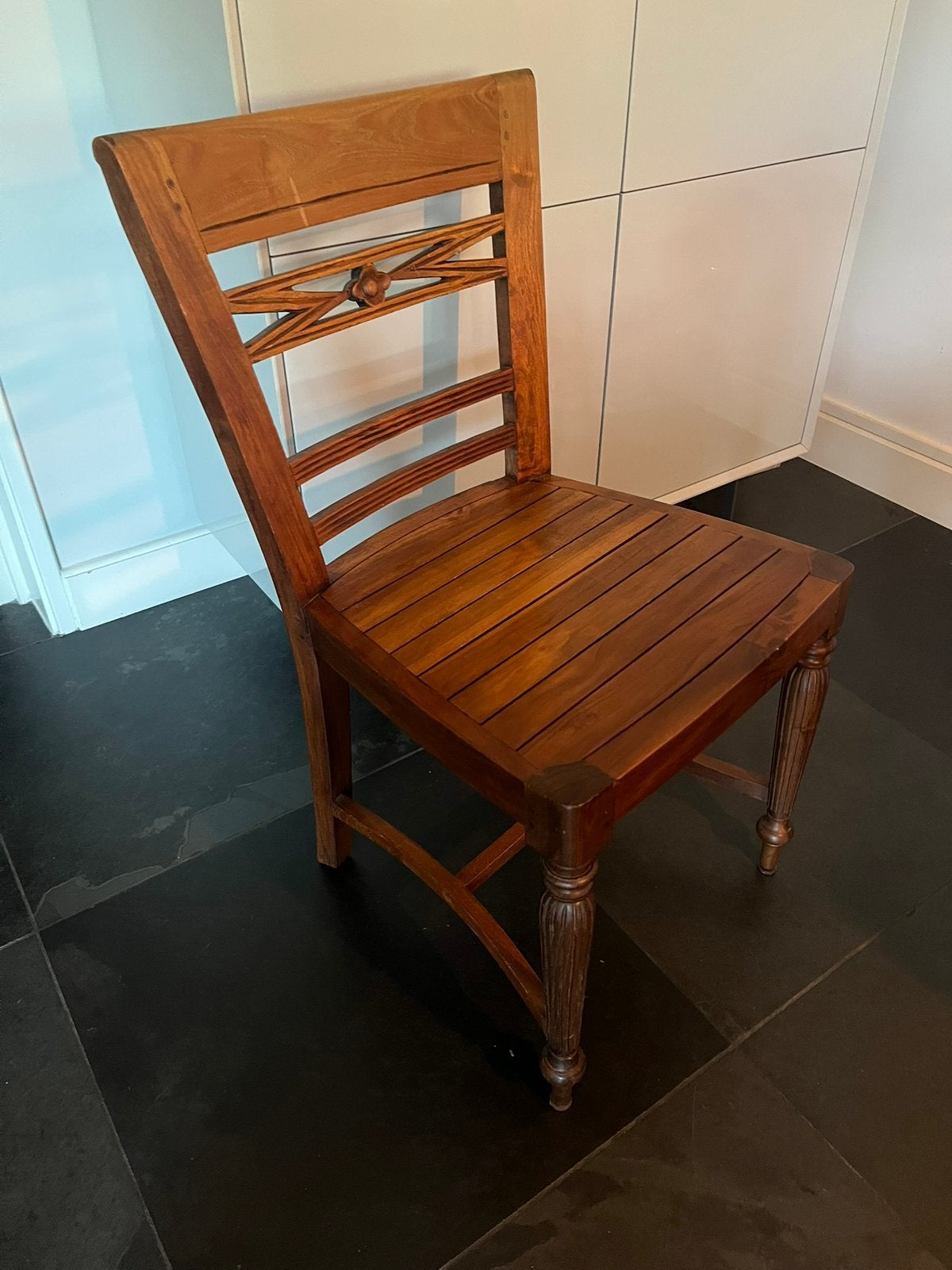 Bijna gratis: Teak houten tafel met 4 stoelen, Ophalen, Rechthoekig, 200 cm of meer, 50 tot 100 cm
