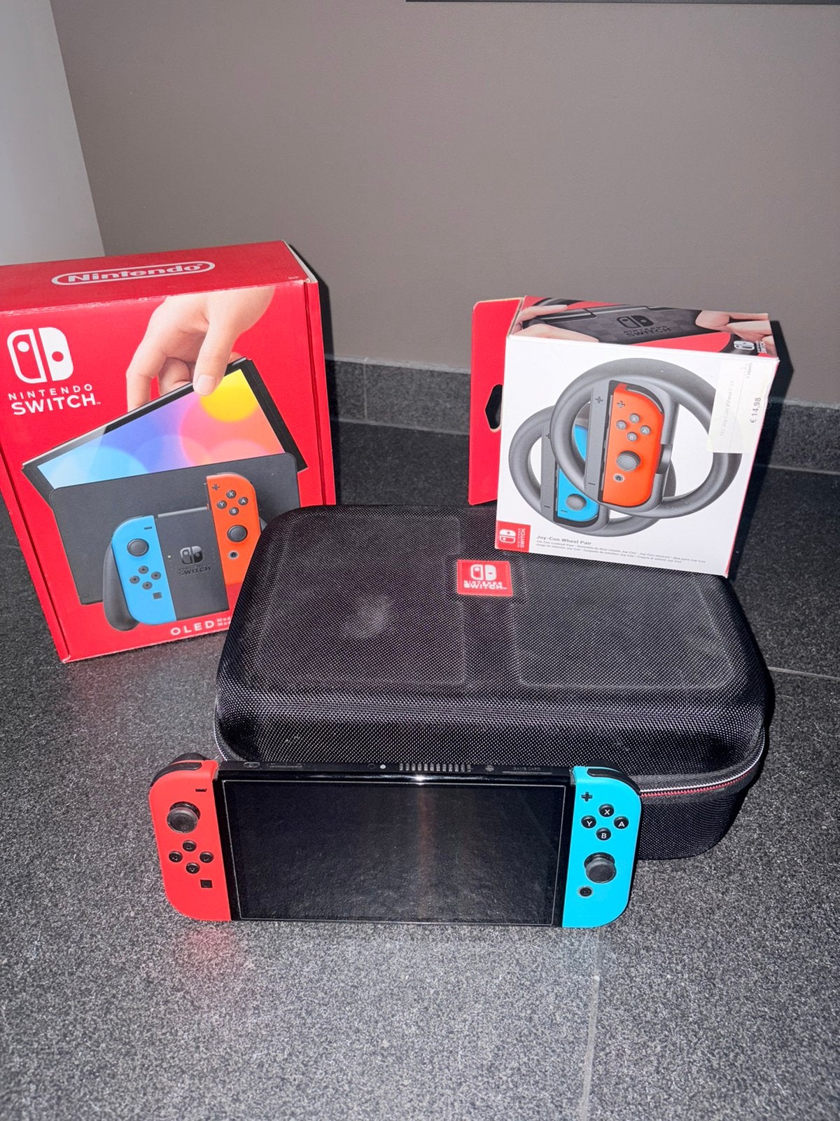 Nintendo Switch 7 inch OLED screen 64 GB