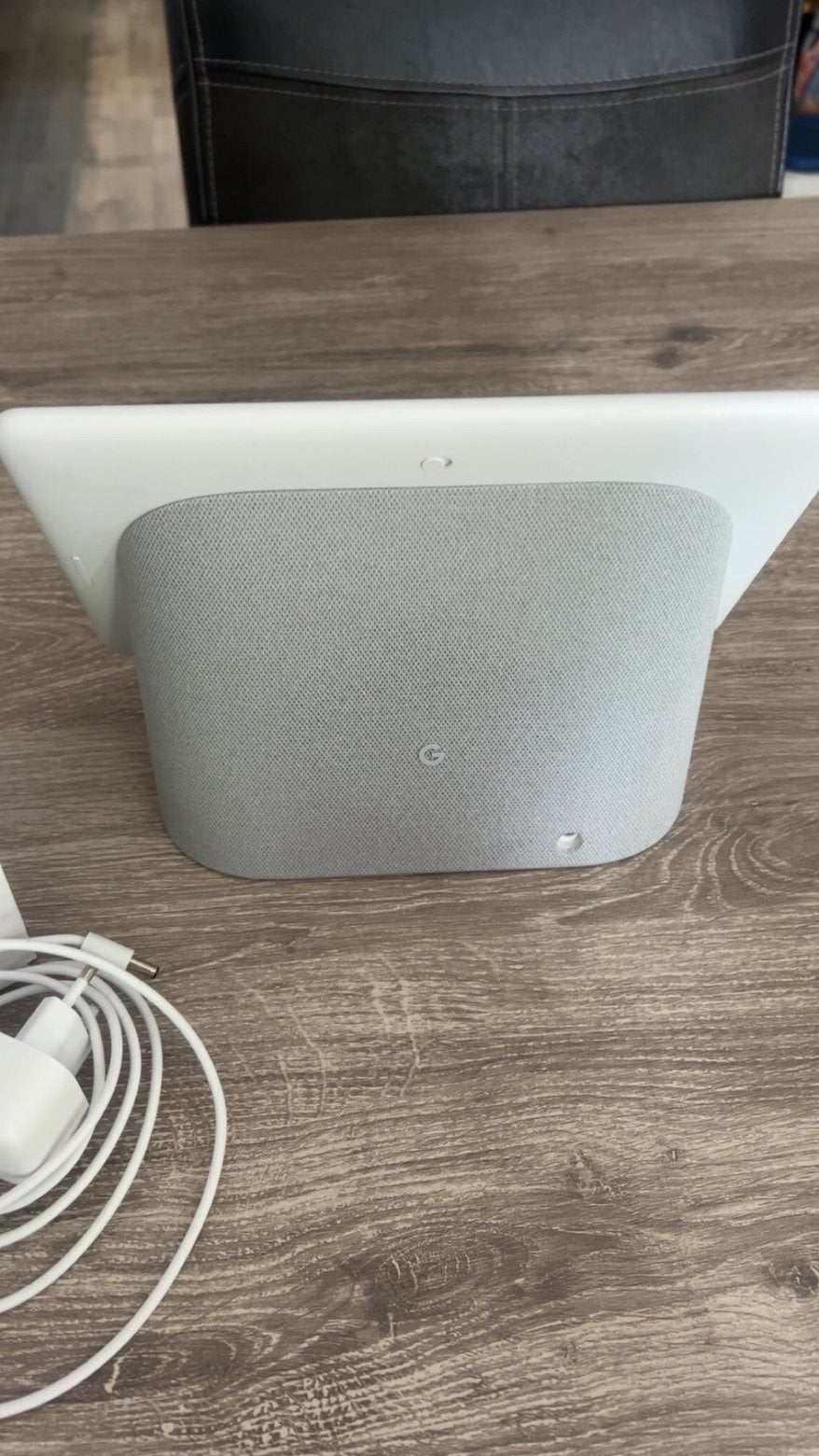 Nest Hub Max - Smart Display met Google Assistent, Audio, Tv en Foto, Ophalen of Verzenden, Zo goed als nieuw