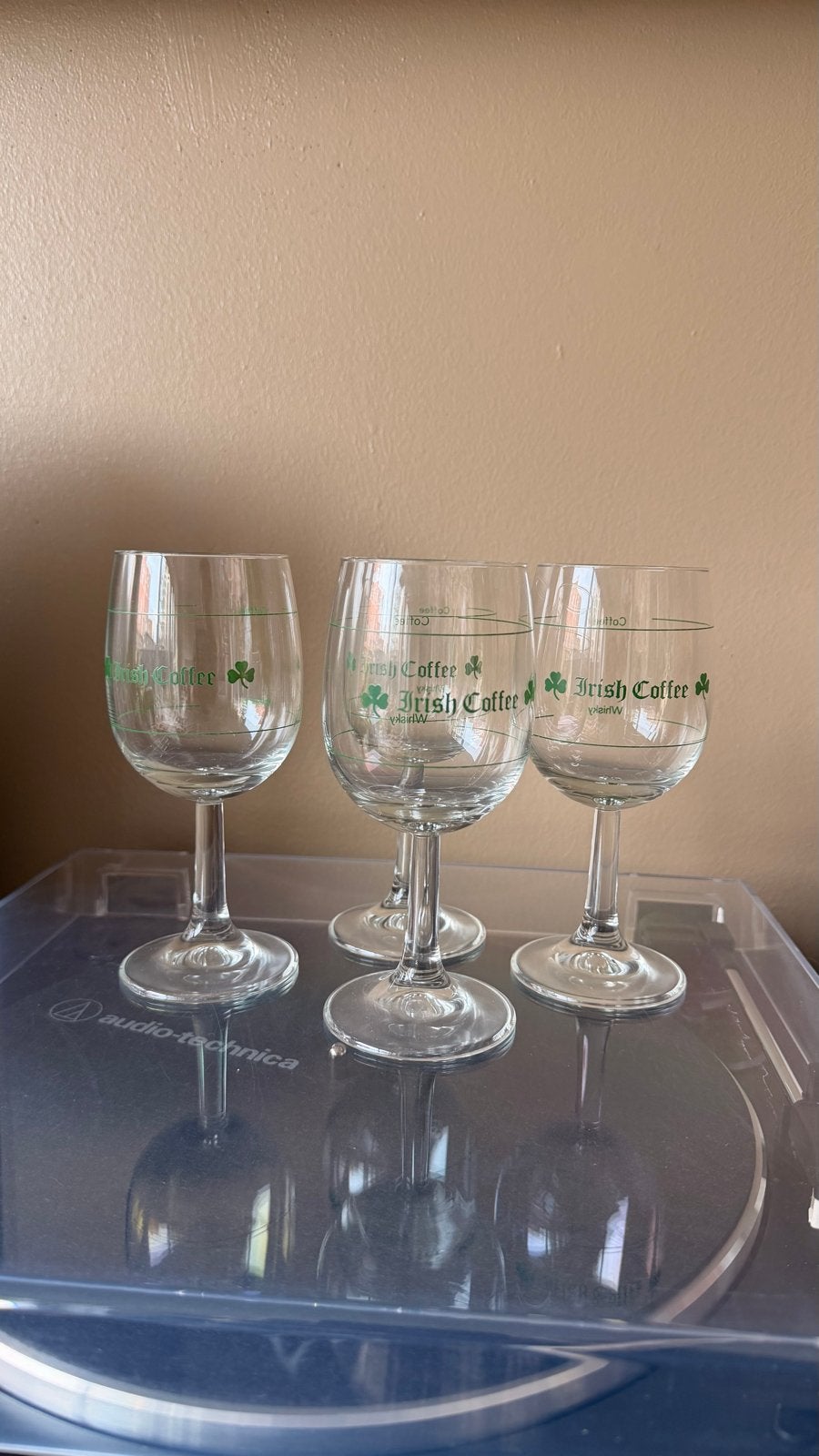 Set van 4 Irish Coffee glazen met klavertje vier, Ophalen, Zo goed als nieuw, Overige merken, Glas
