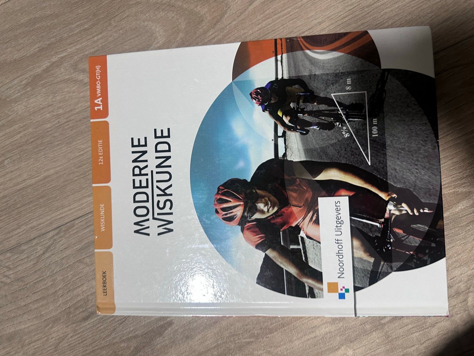 Moderne Wiskunde 1A VMBO-GT(H) Leerboek 12e editie, Boeken, Ophalen of Verzenden, Gelezen, VMBO, Wiskunde A