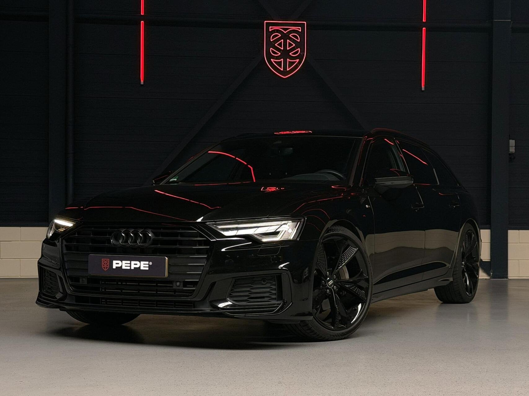Audi A6 Avant 45 TFSI S-Line |TREK.|CAM.|MEM.|STOELVERW.|21", Auto's, Audi, Gebruikt, 4 cilinders, Zwart, A6