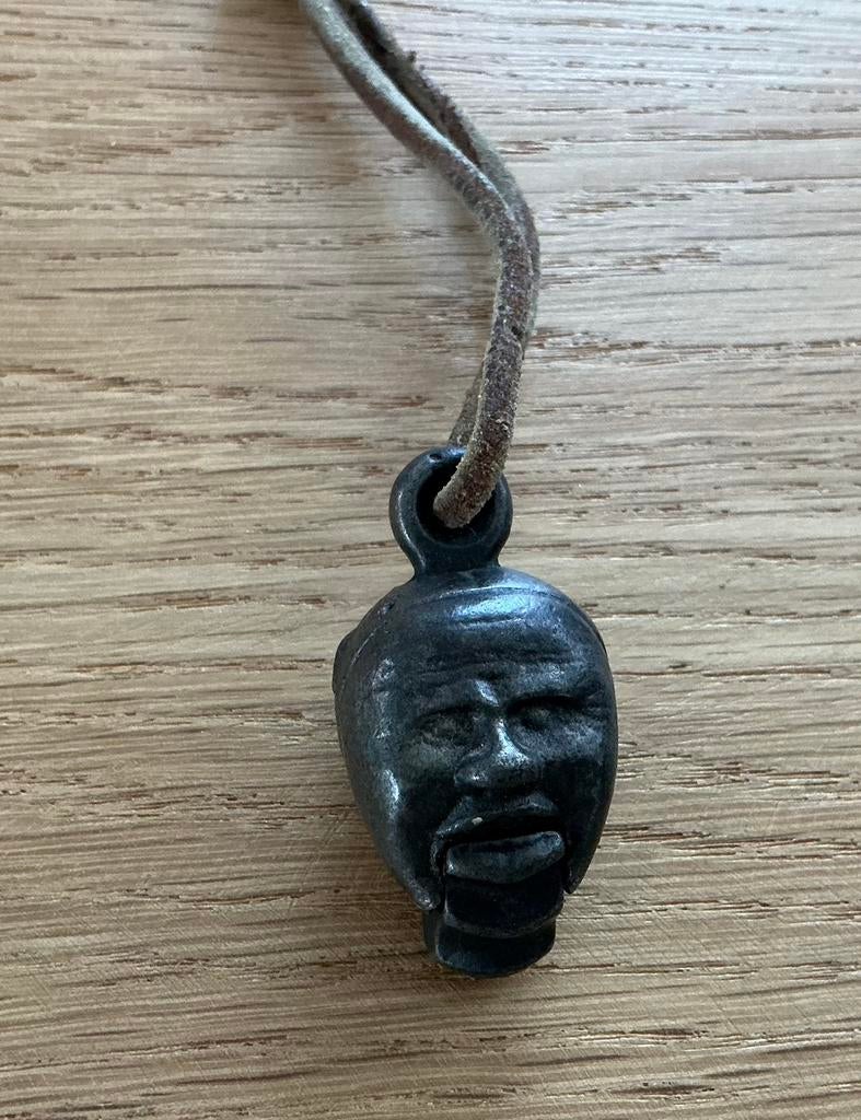 Zeer Oude hanger mini gaper massief metaal, Ophalen of Verzenden, Gebruikt, Staal, Oor- of Traguspiercing
