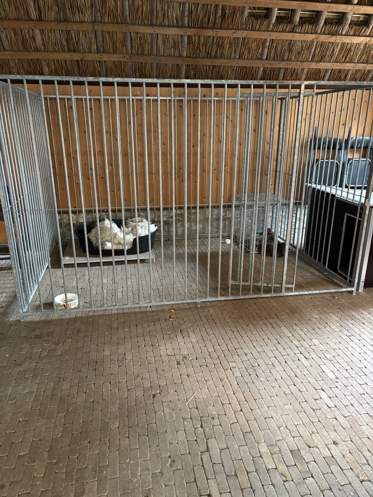 Hondenkennel, Dieren en Toebehoren, Ophalen, Zo goed als nieuw, Hondenkennel