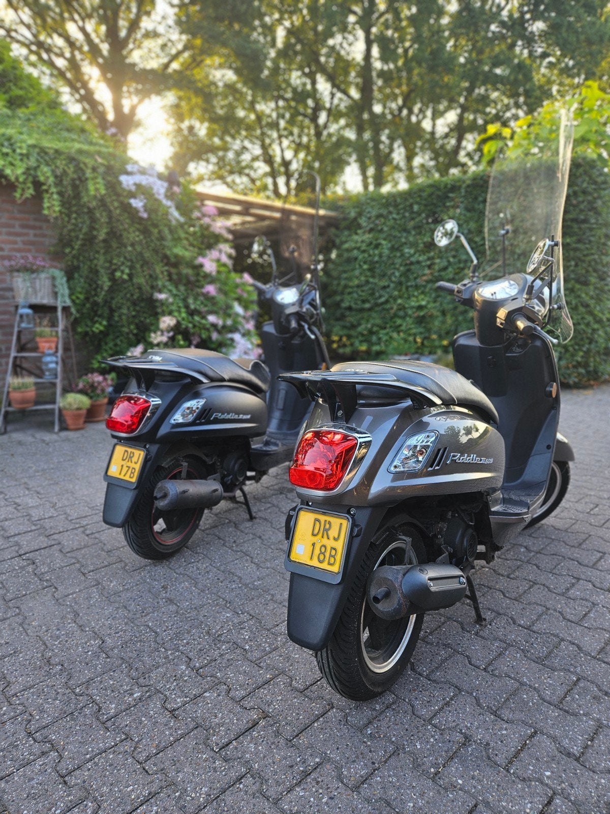 2 scooters te koop Sym Fiddle 2, Fietsen en Brommers, Scooters | SYM, Ophalen, Gebruikt, Benzine, Fiddle