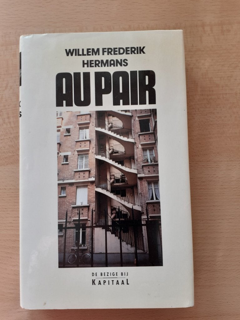 Willem Frederik Hermans - Au pair, Ophalen of Verzenden, Zo goed als nieuw
