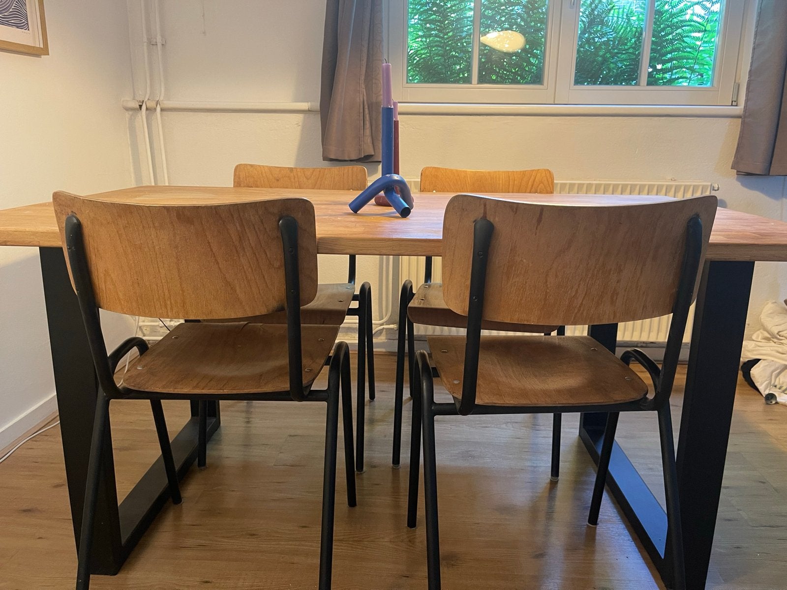 GRATIS 2 eikenhouten schoolstoelen, Huis en Inrichting, Ophalen, Gebruikt, Twee, Overige kleuren