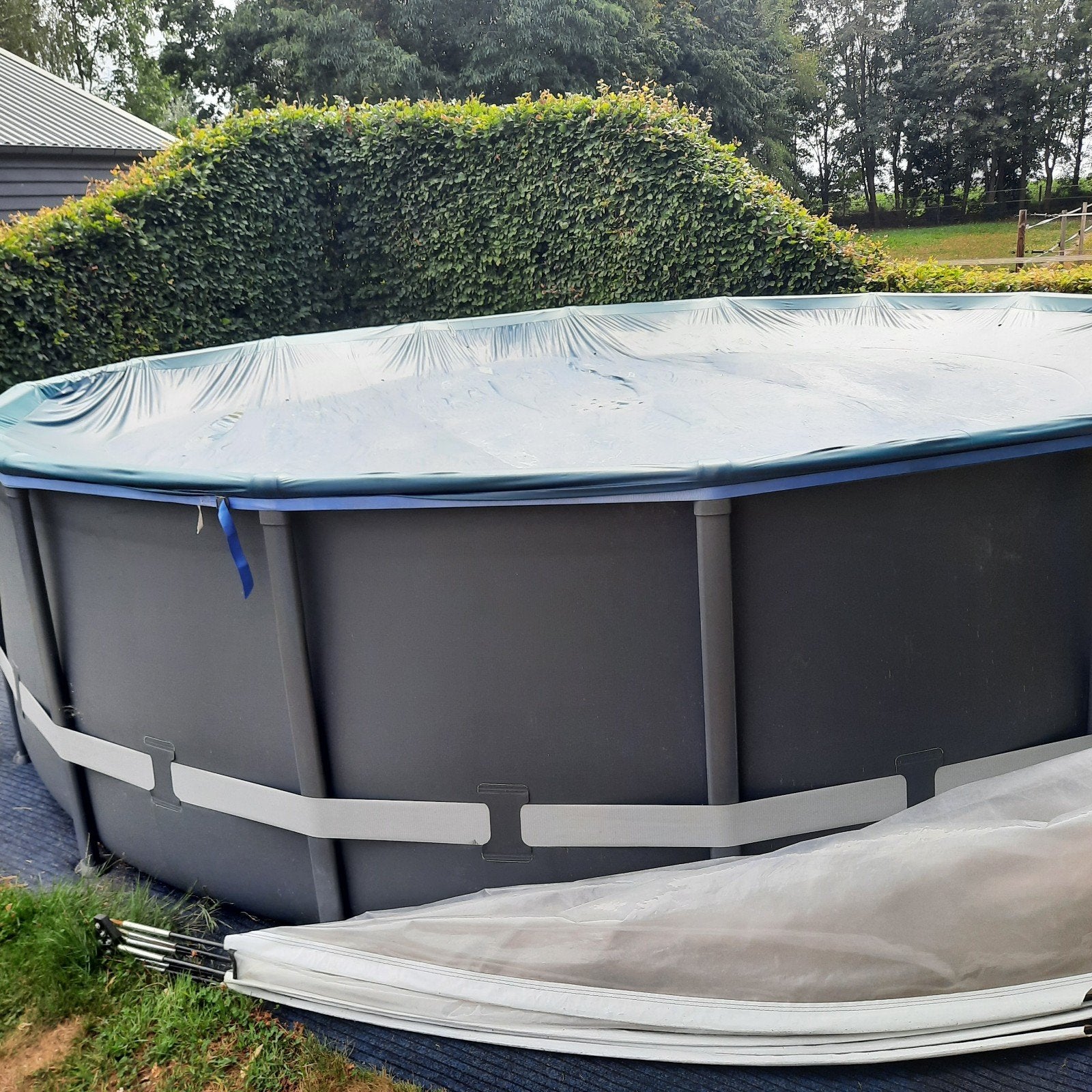 Intex Ultra XTR Frame Zwembad met SunnyTent en accessoires, Gebruikt, Rond, 300 cm of meer, Ophalen