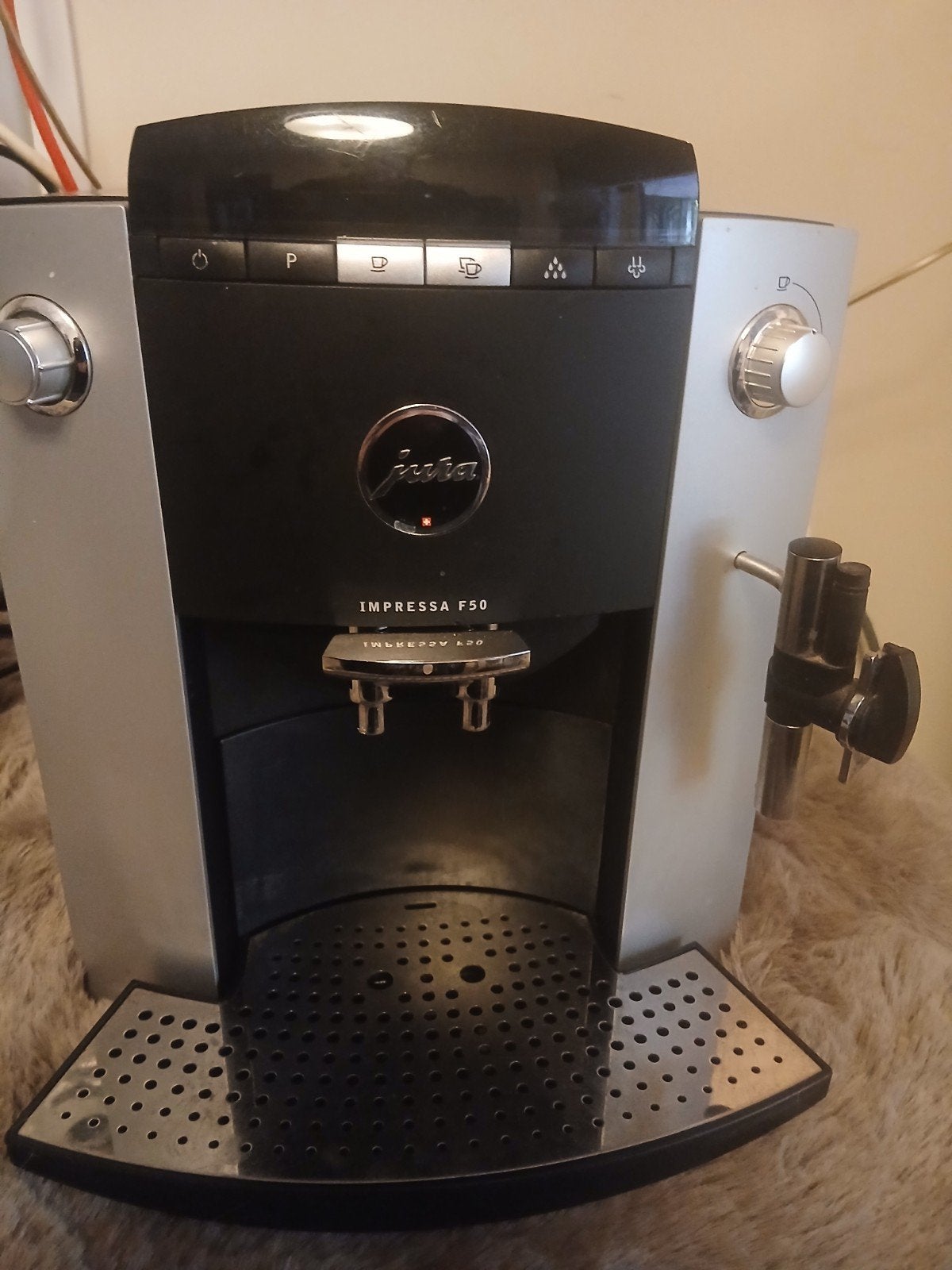 Jura Impressa F50 koffiemachine - Zeer goede staat, Witgoed en Apparatuur, Koffiezetapparaten, Ophalen of Verzenden