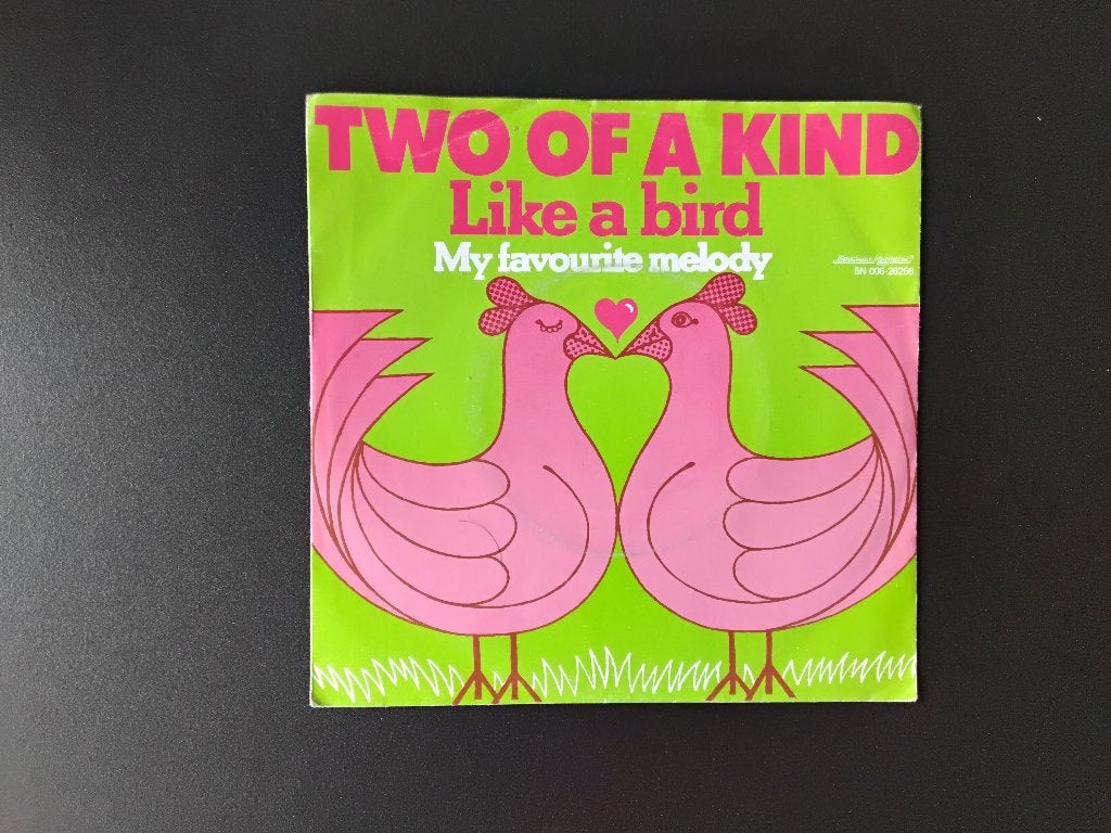 Two Of A Kind - Like a Bird., Verzenden, Zo goed als nieuw, 7 inch, Pop