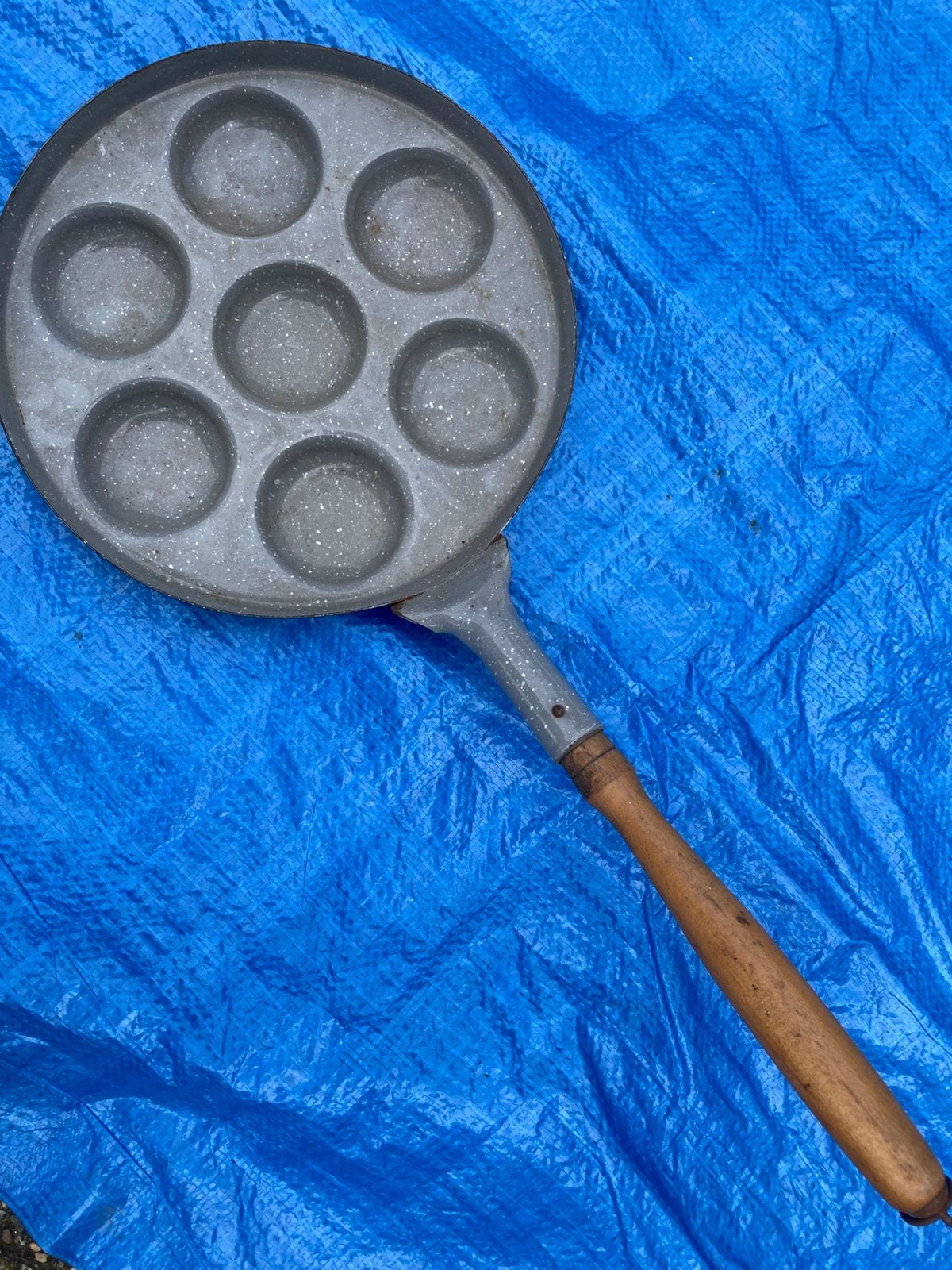 Emaille poffertjespan, Antiek en Kunst, Ophalen