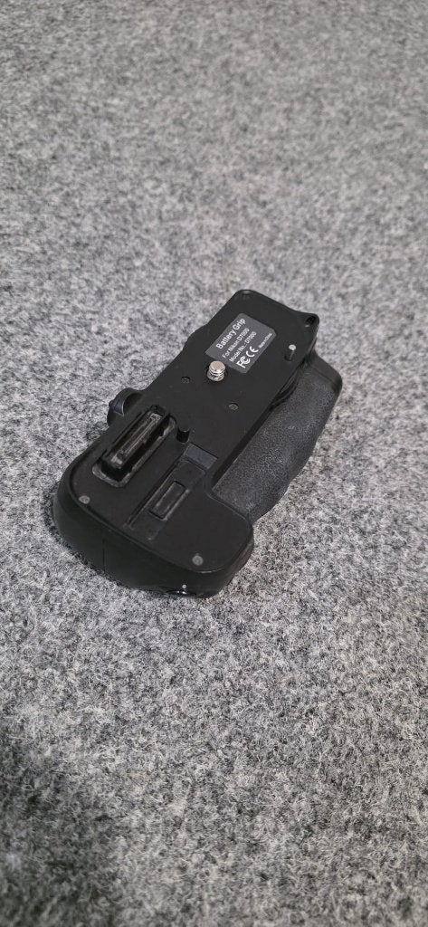 Diverse batterij grips voor Canon en Nikon foto cameras, Ophalen of Verzenden
