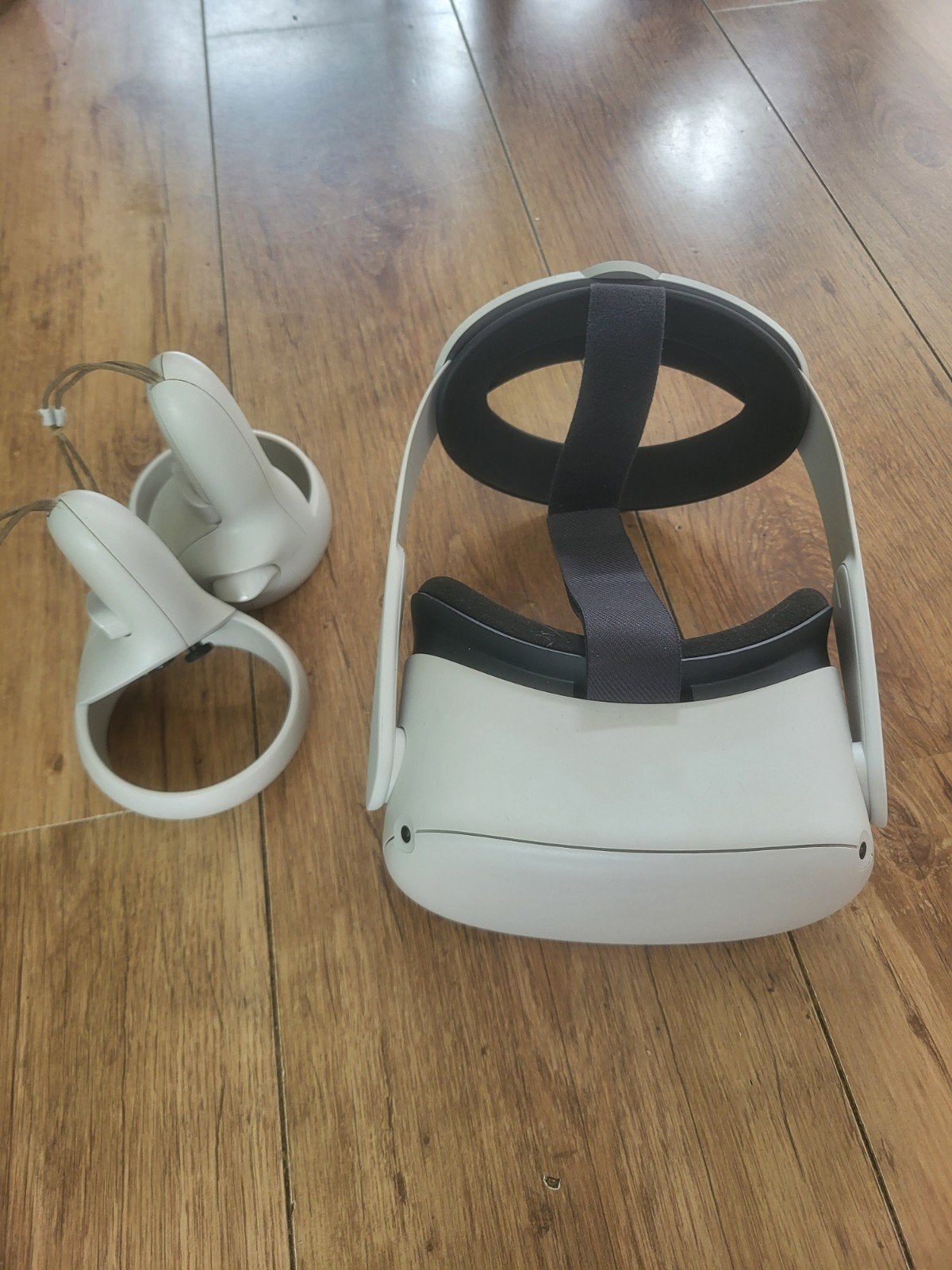 Oculus Quest 2 vr-bril, elite strap., Spelcomputers en Games, Virtual Reality, Zo goed als nieuw, Overige platformen, VR-bril